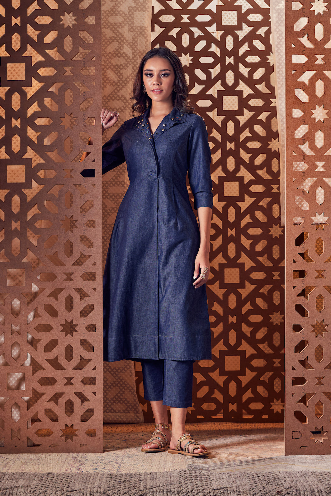 Blue Printed Wrap/Jacket Style Kurti & Pant Set. – Monisha Jaising